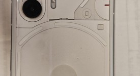 Good
													Nothing Phone (2) - Unlocked, White, 256 GB, 12 GB, photo 3 of 8