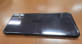 Good
													Motorola Razr Ultra (2025) - Unlocked, PANTONE Scarab, 512 GB, 16 GB, photo 3 of 8