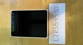 Good
													Apple iPad Pro 11" 4th Gen 2022 - Unlocked, Silver, 128 GB, photo 2 of 5