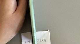Good
													Apple iPhone 11 - Unlocked Non-US, Green, 128 GB, A2223, photo 5 of 8