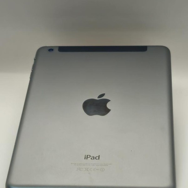 Apple iPad Mini 2 Retina - Unlocked, 32 GB, Black