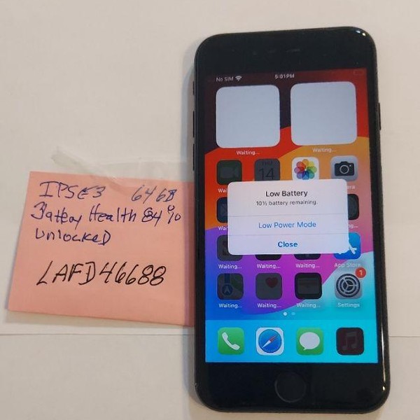 Apple iPhone SE 3rd Gen 2022 - Unlocked, 64 GB, Midnight, A2595