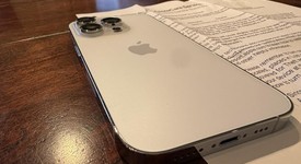 Good
													Apple iPhone 14 Pro - Unlocked, Silver, 1 TB, A2650, photo 3 of 8