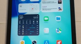 Mint
													Apple iPad 10th Gen - Unlocked, Blue, 64 GB, A2757, photo 6 of 6