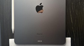 Mint
													Apple iPad Air 5th Gen - Wi-Fi, Gray, 256 GB, A2588, photo 4 of 11