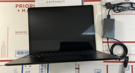 Good
													Microsoft Surface Laptop 3 - I5, Black, 256 GB, 8 GB, 13.5", photo 1 of 10