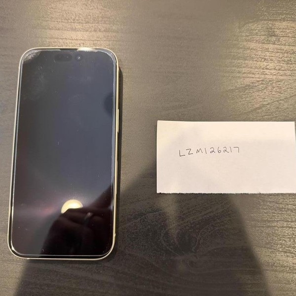 Apple iPhone 15 - Unlocked, 128 GB, Yellow, A2846