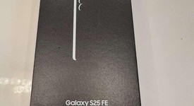 New
													Samung Galaxy S25 FE - Cricket, Black, 128 GB, SM-S731U, photo 2 of 5