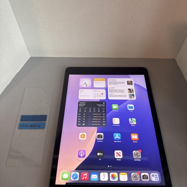 Apple iPad (9th Gen) - Unlocked, 256 GB, Gray, A2603