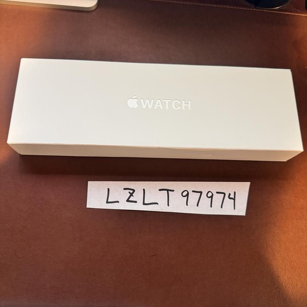 Apple Watch Series 10 42mm - Unlocked, Silver, A3001 - Cellular, Aluminum