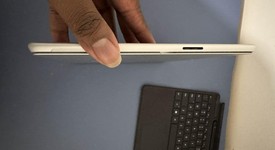 Mint
													Microsoft Surface Pro 9 - Wi-Fi, I7, Platinum, 1 TB, 32 GB, Wi-Fi, photo 5 of 9