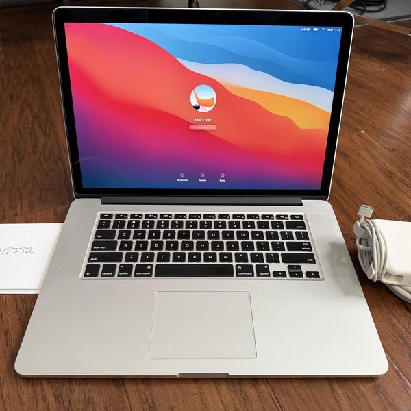MacBook Pro 2013 (Retina) - 15 inch - 512 GB, Silver, 8 GB