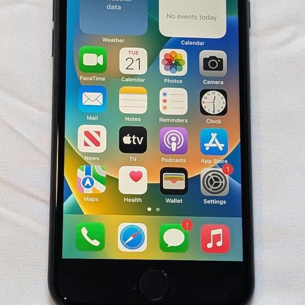 Apple iPhone SE 2nd Gen 2020 - Unlocked, 64 GB, Black, A2275