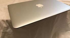 Good
													MacBook Air 2015 - 13" - Silver, 128 GB, 4 GB, photo 5 of 17