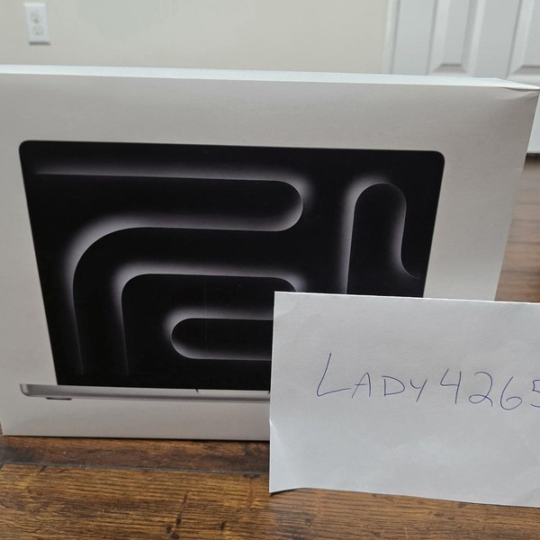 MacBook Pro Late 2023 (M3) - 14 inch - 512 GB, Silver, 36 GB, Apple M3 Pro 11-core, 14-core GPU