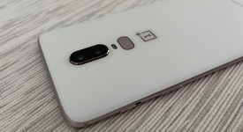 Mint
													OnePlus 6 - Unlocked, White, 128 GB, 8 GB, photo 2 of 7