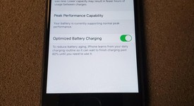 Good
													Apple iPhone 8 - Unlocked, Gray, 64 GB, A1905, GSM, photo 4 of 8