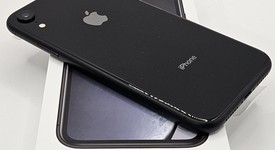 Mint
													Apple iPhone Xr - Unlocked, Black, 64 GB, A1984, photo 5 of 11