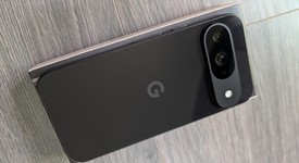 Good
													Google Pixel 9 - Unlocked, Obsidian, 256 GB, 12 GB, G2YBB, photo 4 of 5