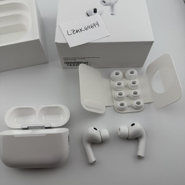 Apple AirPods Pro 3