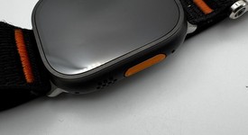 Mint
													Apple Watch Ultra 3 49mm - Unlocked, Black, A3281, photo 6 of 6