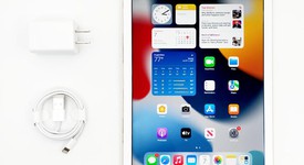 Mint
													Apple iPad Pro 9.7" - Unlocked, Gold, 256 GB, A1674, photo 1 of 1