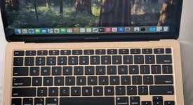 Good
													MacBook Air 2020 - 13" - I5, Gold, 512 GB, 8 GB, photo 1 of 9