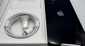 Mint
													Apple iPhone 13 - Unlocked, Midnight, 128 GB, A2482, photo 3 of 8