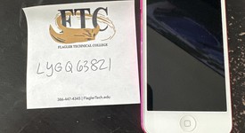 Good
													Apple iPod Touch 6th Gen - Wi-Fi, Pink, 16 GB, photo 3 of 3