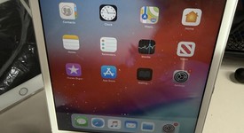 Good
													Apple iPad Mini 2 Retina - Unlocked, White, 16 GB, photo 5 of 5