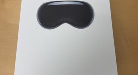 New
													Apple Vision Pro - 512 GB, photo 1 of 14