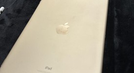 Fair
													Apple iPad Pro 10.5" - Unlocked, Gold, 256 GB, photo 5 of 10