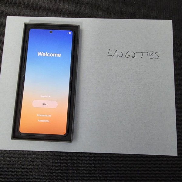 Samsung Galaxy Z Flip7 - Unlocked, 512 GB, Jet Black, 12 GB, SM-F766U1