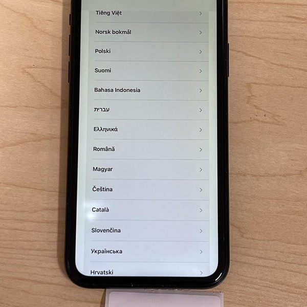 Apple iPhone Xr - Unlocked Non-US, 128 GB, Black, A2106