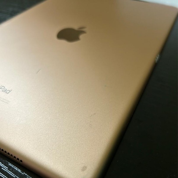 Apple iPad Air (3rd Gen) - Wi-Fi, 64 GB, Gold