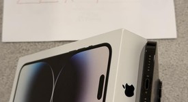 Mint
													Apple iPhone 14 Pro Max - Unlocked, Black, 256 GB, A2651, photo 4 of 9
