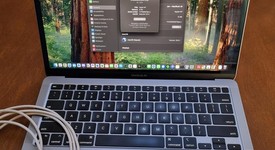 Good
													MacBook Air 2020 - 13" - Apple M1, Gray, 256 GB, 8 GB, photo 2 of 15