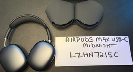 Used
													Apple AirPods Max USB-C - Midnight, photo 1 of 10