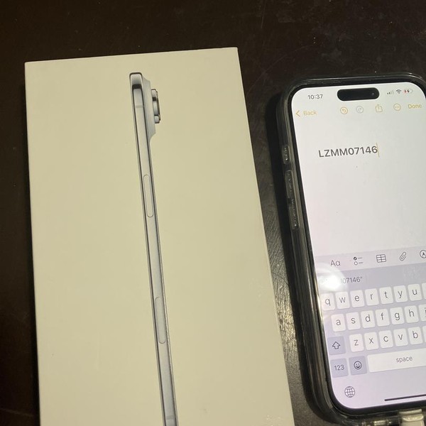 Apple iPhone Air - Unlocked, 512 GB, Sky Blue, A3260