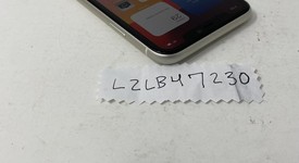 Good
													Apple iPhone 11 - Boost, White, 64 GB, A2111, photo 3 of 8