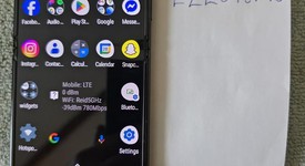 Good
													Motorola Razr (2023) - Metro by T-Mobile, Sage, 128 GB, 8 GB, photo 2 of 9