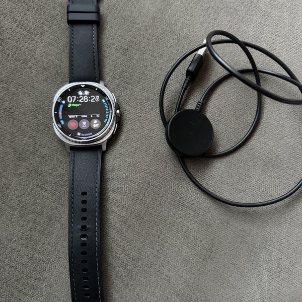 Samsung Galaxy Watch8 Classic - Unlocked, Black, SM-L505, 46mm