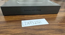 New
													Samsung Galaxy S25 Ultra - Unlocked, Silverblue, 512 GB, 12 GB, SM-S938U1, photo 3 of 3