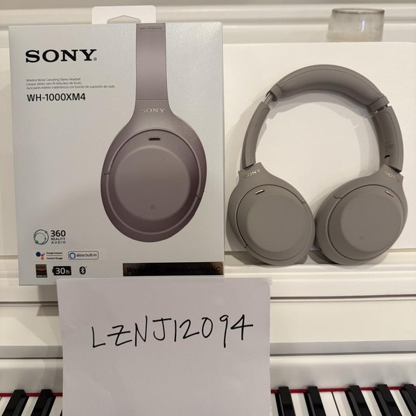 Sony WH-1000XM4 - Silver