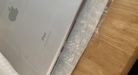 Mint
													Apple iPad 7th Gen - Wi-Fi, Silver, 128 GB, A2197, photo 2 of 6