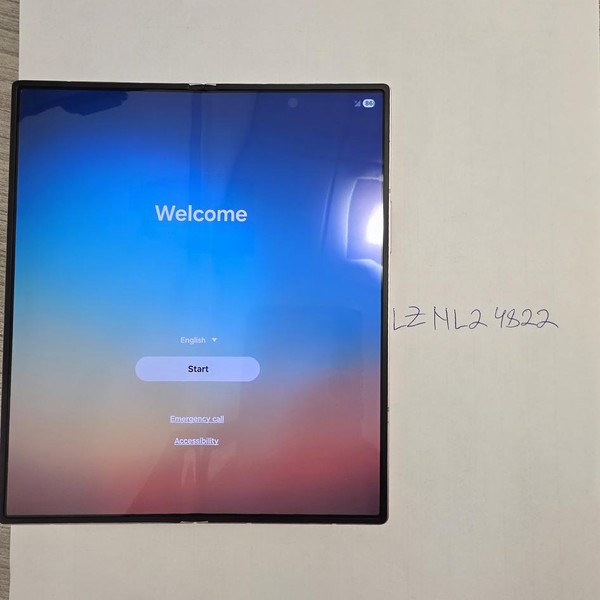 Samsung Galaxy Z Fold3 5G - Verizon, Silver, 256 GB, 12 GB, SM-F926U