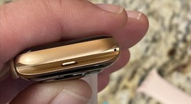 Mint
													Apple Watch Series 5 40mm - Gold, A2092 - GPS, Aluminum, photo 4 of 13