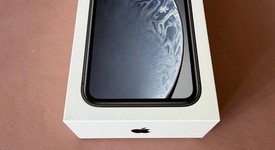 Good
													Apple iPhone Xr - Unlocked, Black, 64 GB, A1984, photo 3 of 9