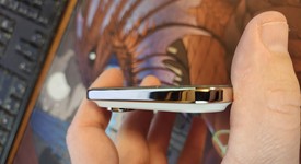Mint
													Apple iPhone Air - Unlocked, Light Gold, 512 GB, A3260, photo 5 of 8