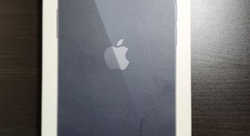 New
													Apple iPhone 13 - Verizon, Midnight, 128 GB, A2482, photo 3 of 3